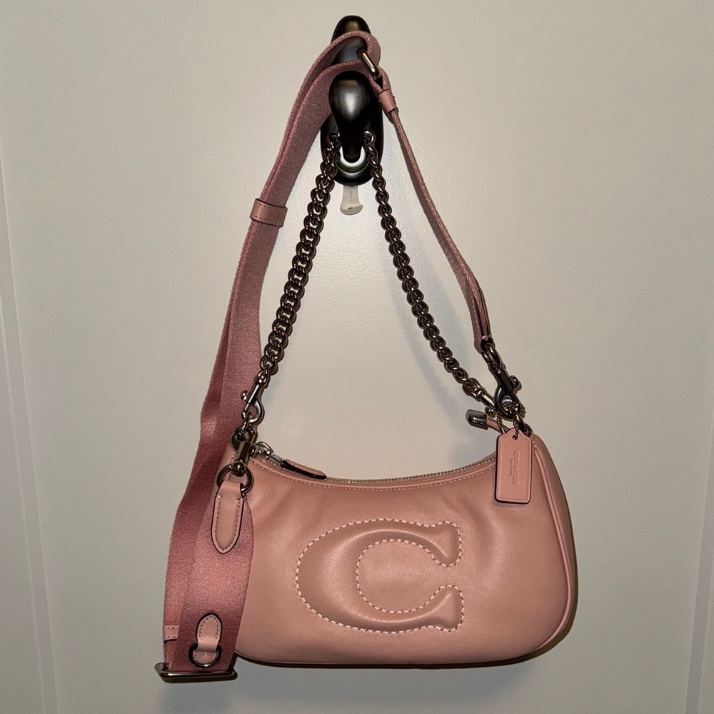 FINAL PRICE✨ Coach Blush Pink Shoulder Bag